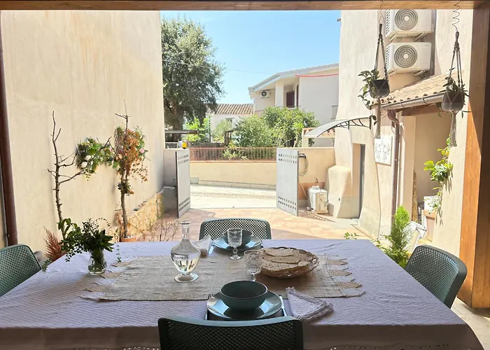 Le Pavoncelle Nyaraló *