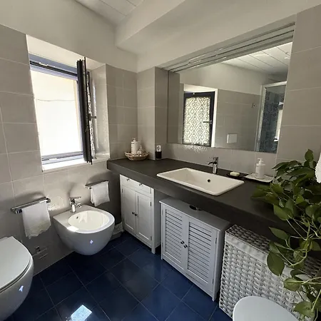 Le Pavoncelle Holiday home *