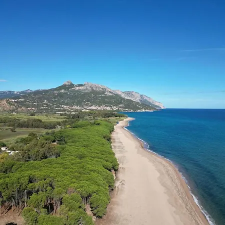Holiday home Le Pavoncelle *